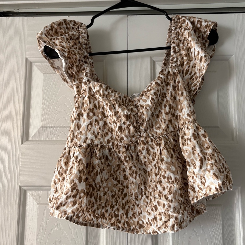 Women’s top size small